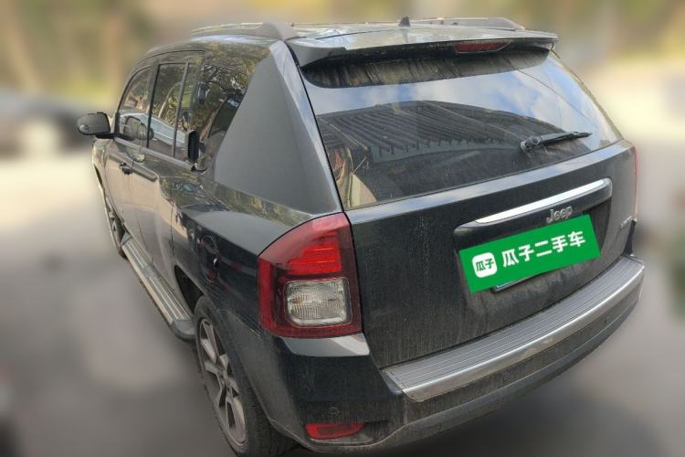 Used Jeep Compass 2014 2.4L four-wheel drive luxury navigation version
