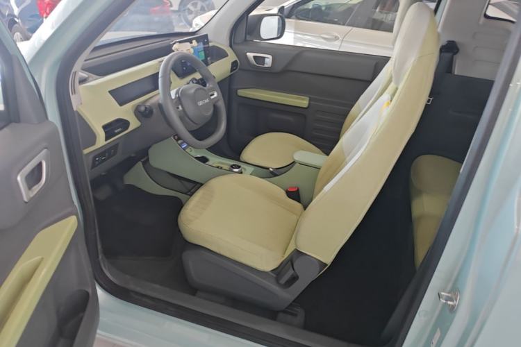 Used Geely Galaxy Panda 2023 Panda Mini 200km Endurance Bear