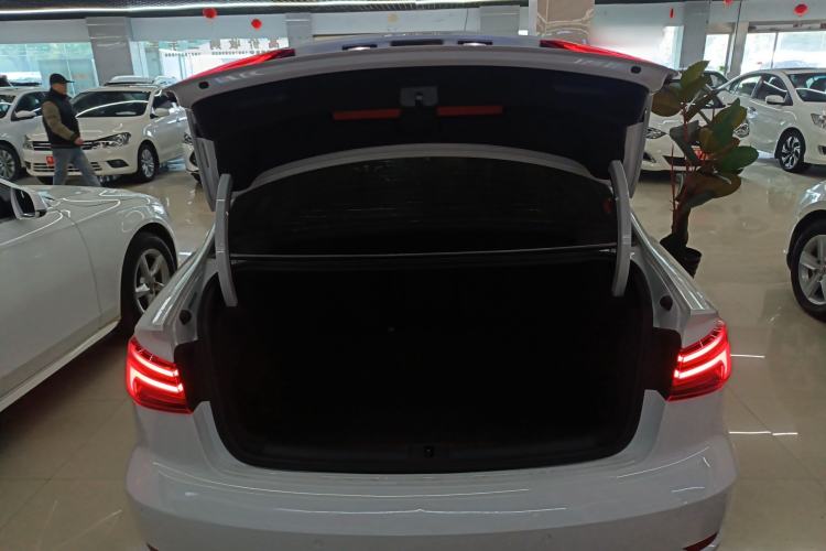 Used Audi A3 2018 30th Anniversary Edition Limousine 35 TFSI Ambition Model
