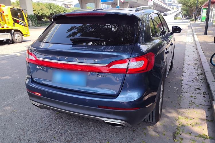 Used Lincoln MKX 2018 2.0T Two-Wheel Drive Deluxe Edition