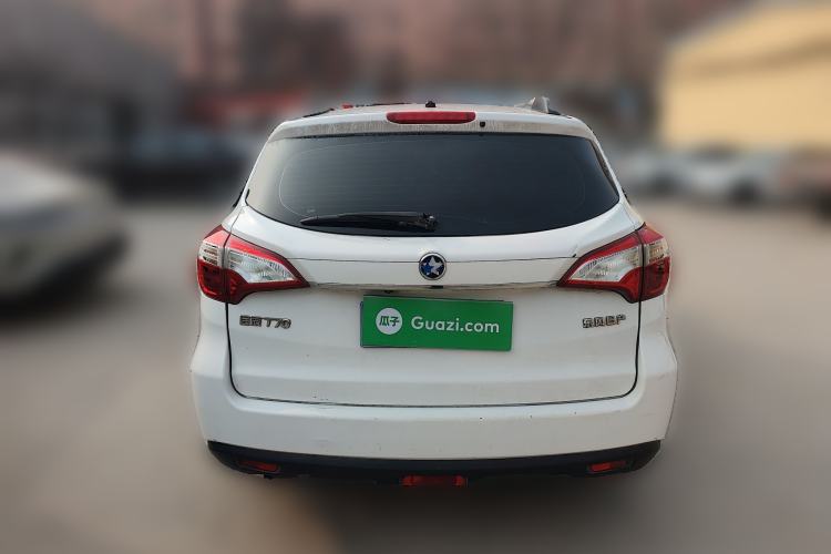 Used Venucia T70 2016 1.6L Manual Ruixing Edition