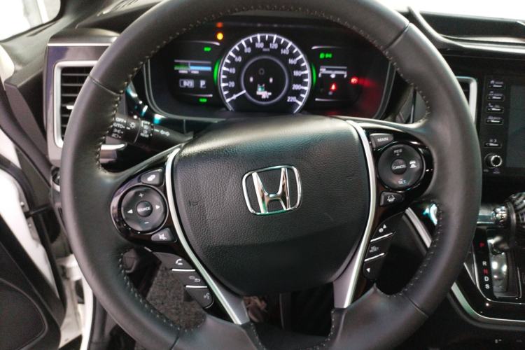 Used Honda Elysion 2019 2.0L Hybrid Luxury Edition
