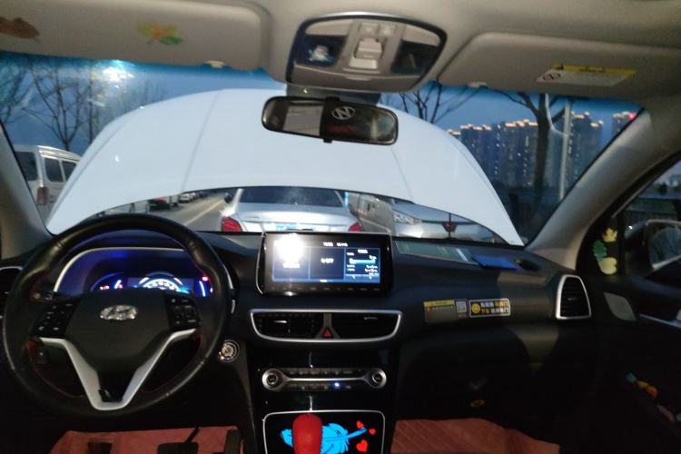 Used Hyundai Tucson 2020 280TGDi Dual-Clutch Two-Wheel Drive Fashion Edition China V Standard Headliner