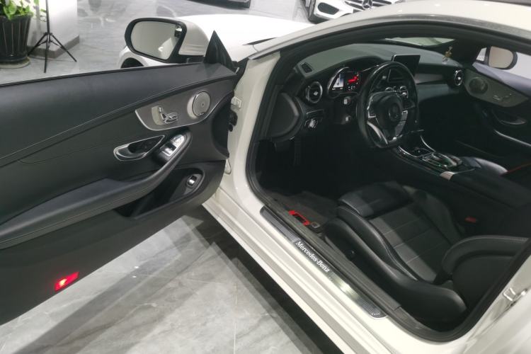 Used Mercedes-Benz C-Class 2017 Facelift C 200 Coupe