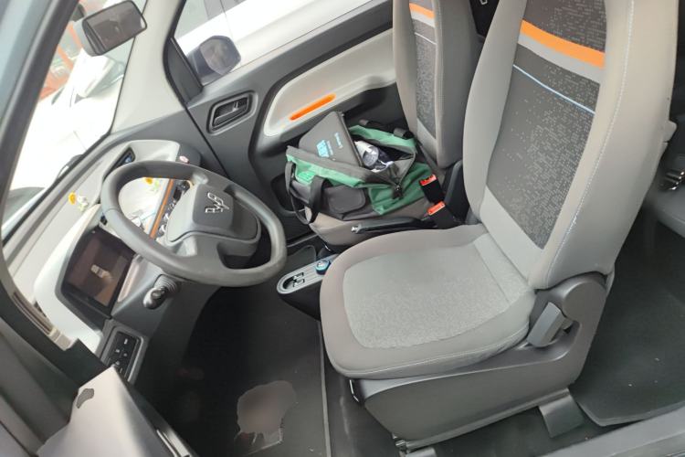 Used Wuling Hongguang MINIEV 2020 Zizai Version Lithium-NMC Left Front Seat