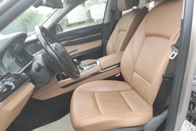 Used BMW 7 Series 2011 730Li Elegant Model
