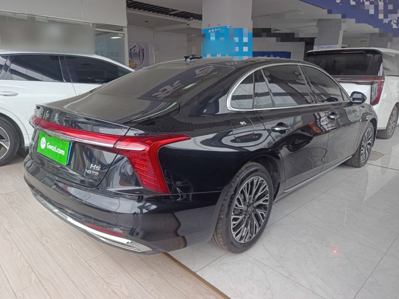 Hongqi H5 2025 2.0T Automatic Flag Edition – 500 000 Units Commemorative Version — снимка 6