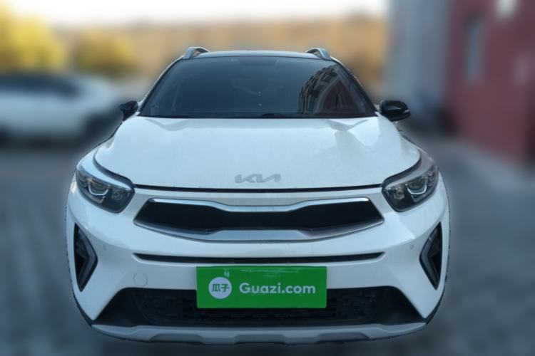 Used Kia kx1 Stonic 2021 1.4L CVT Sunroof Model
