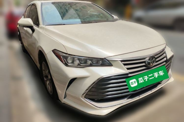 Used Toyota Avalon 2019 2.5L Ambition Version China V Standard Front Right 45 Deg
