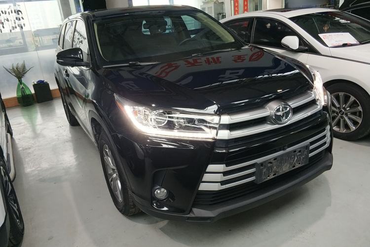 Used Toyota Highlander 2021 2.0T Four-Wheel Drive Elite Edition 7-Seater Front Right 45 Deg
