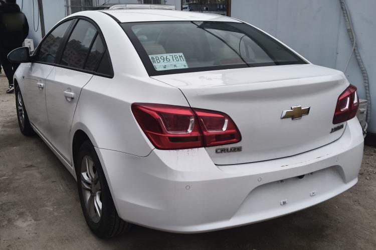 Used Chevrolet Cruze 2015 1.5L Classic SE AT
