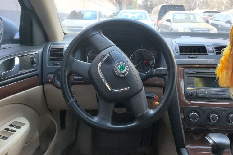 Used Skoda Octavia 2012 1.6L Automatic Yijun Edition
