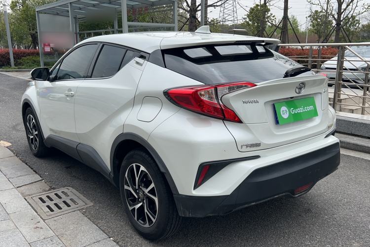 Used Toyota C-HR 2020 2.0L Leading Edition Exterior 3