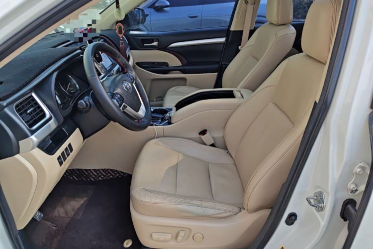 Used Toyota Highlander 2015 2.0T Two-Wheel Drive Luxury Edition 7 Seats