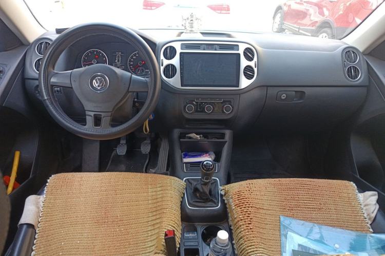 Used Volkswagen Tiguan L 2015 1.8TSI Manual Two-Wheel Drive Fashion Edition