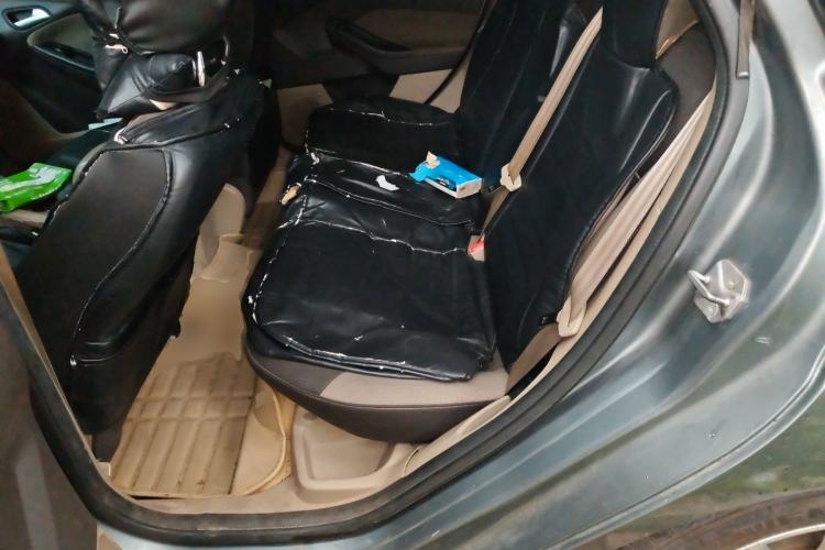 Used Ford Focus 2012 Sedan 1.6L Automatic Comfort Model
