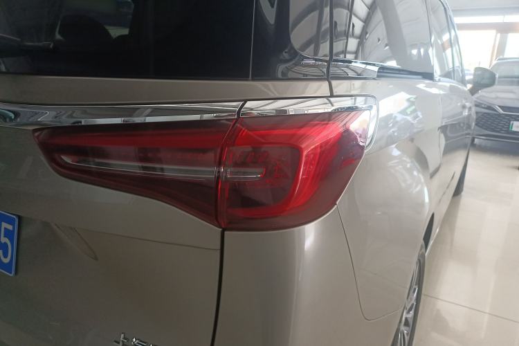 Used Buick GL8 2023 ES Lu Zun Comfort Model Exterior 3