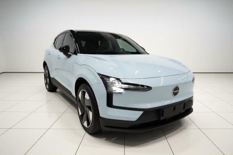 Used Volvo EX30 2025 Rear-Drive Long-Range Version Ultra