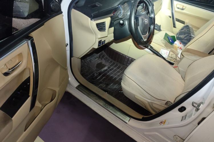 Used Toyota Corolla 2014 1.6L CVT GL-i