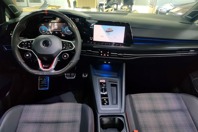 Used Volkswagen Golf GTI 2023 380TSI DSG GTI Center Console