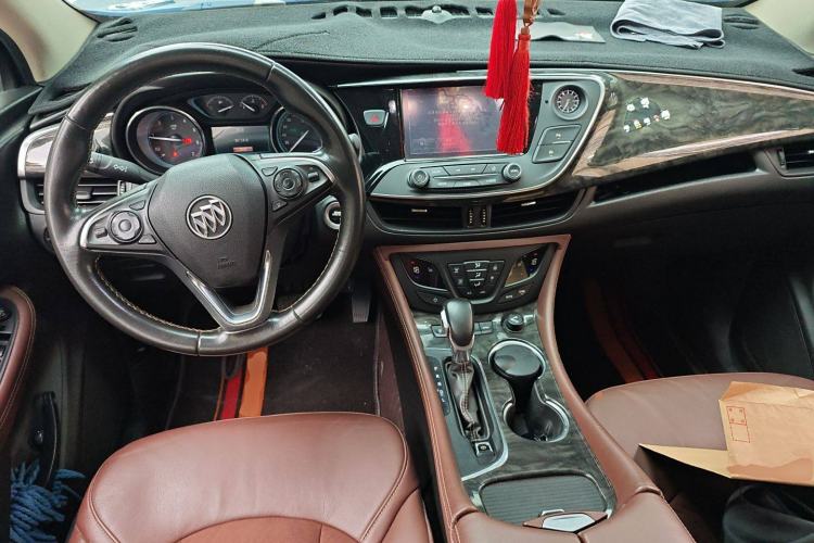 Used Buick Envision 2014 28T Four-Wheel Drive Elite Model Center Console