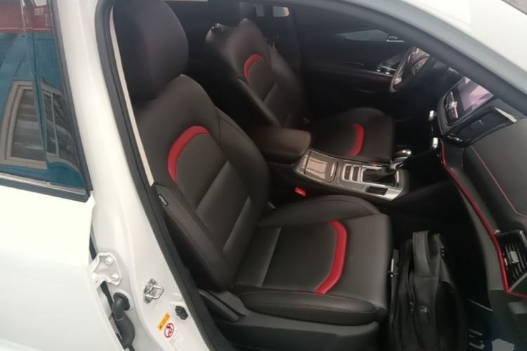 Used CHANGAN CS55 2018 1.5T Automatic Colorful Edition China V Standard