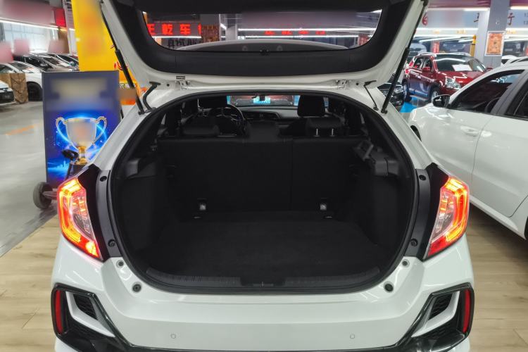 Used Honda Civic 2021 HATCHBACK 220TURBO CVT Trendy Cool Edition
