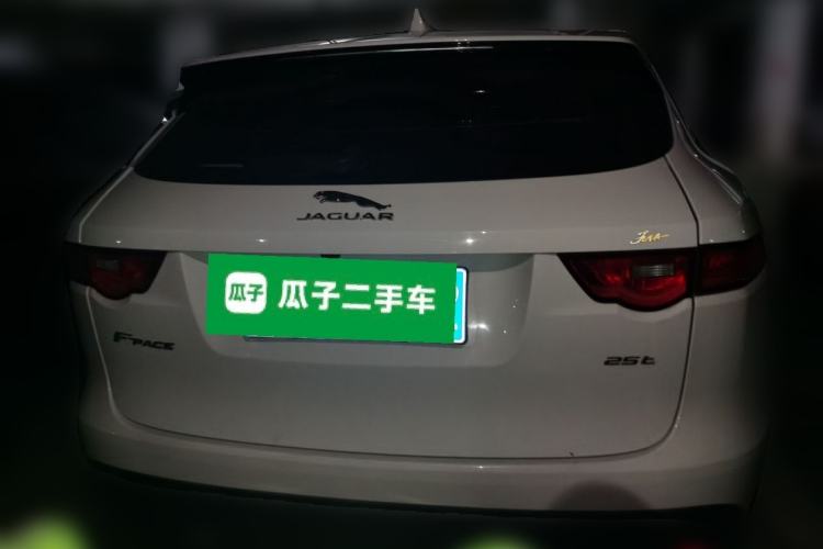 Used Jaguar F-PACE 2016 2.0T Two-Wheel-Drive R-Sport Sport Edition
