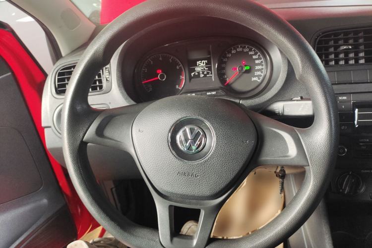 Used Volkswagen Polo 2016 1.4L Automatic Trendy Model
