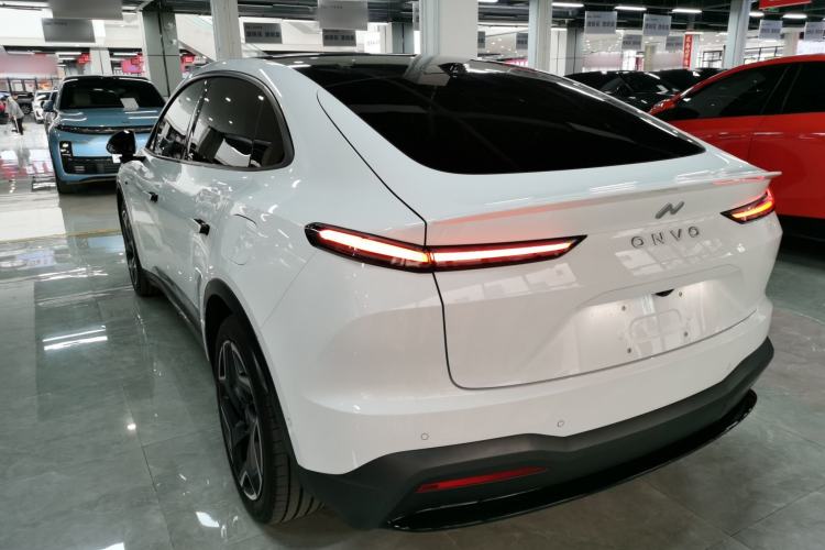 Used ONVO L60 2024 60 kWh Rear-Drive Version