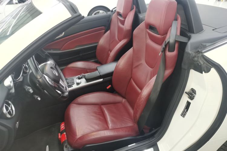 Used Mercedes-Benz SLK-Class 2011 SLK 200 Fashion Model
