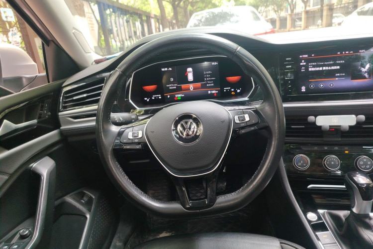 Used Volkswagen Sagitar 2022 280TSI DSG Excellence Edition Steering Wheel