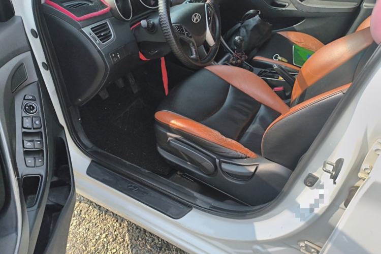 Used Hyundai Elantra (5th Generation / Langdong) 2016 1.6L Manual Luxury Model Driver Seat