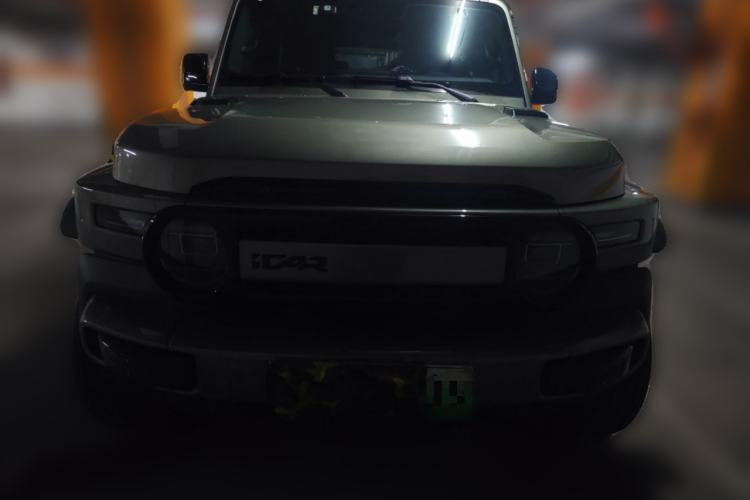 Used iCAR V23 2025 401 Two-Wheel Drive Intelligent Driving Version
