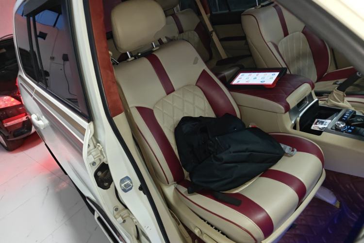 Used Toyota Land Cruiser 2019 4.0L GX-R GT Dual Fuel Sunroof Velvet Interior – Middle East Specification