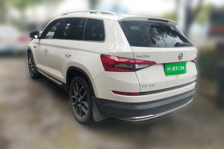 Used Skoda Kodiaq 2017 TSI330 7-Seater Two-Wheel-Drive Luxury Edition
