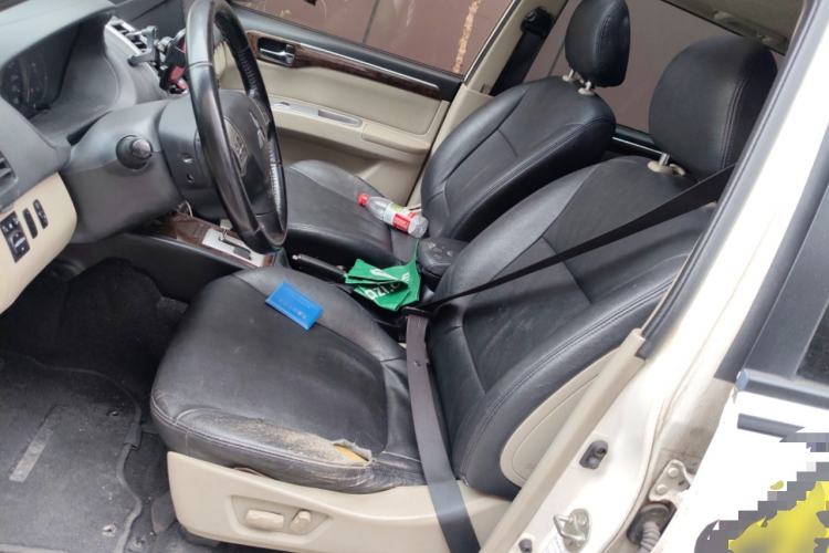 Used Mitsubishi Pajero Sport 2013 3.0L Automatic Two-Wheel Drive Luxury Edition Left Front Seat