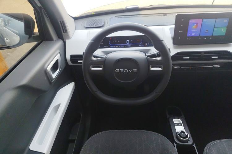 Used Geely Galaxy Panda 2024 Panda Mini 200km Endurance Bear