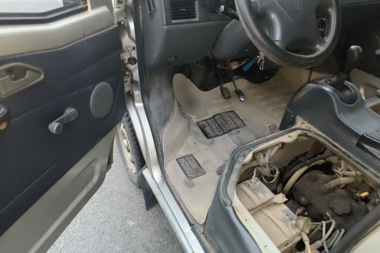 Used Wuling Zhiguang 2010 1.0L Liye Edition
