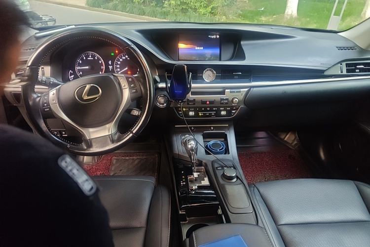 Used Lexus ES 2014 250 Elite Edition
