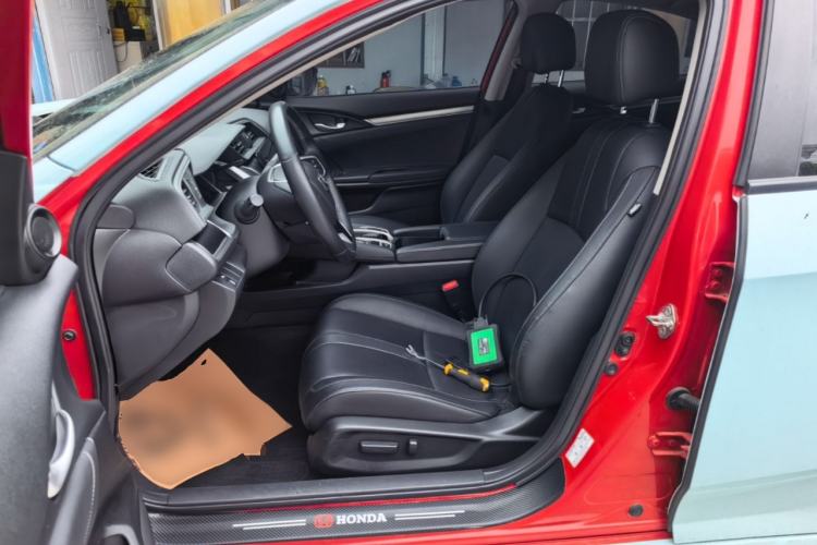 Used Honda Civic 2016 220TURBO CVT Prestige Edition
