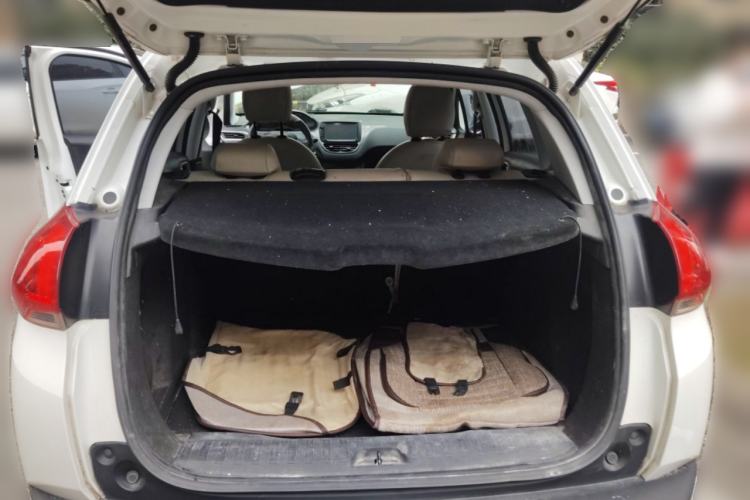 Used Peugeot 2008 2014 1.6L Manual Trend Edition