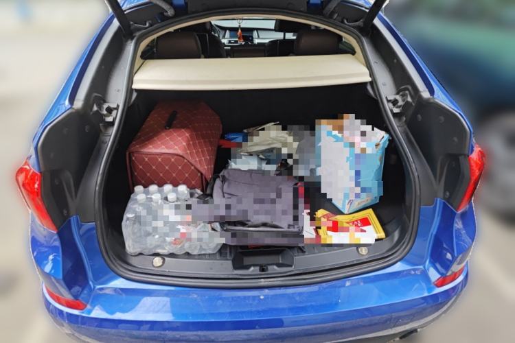 Used BMW 5 Series GT 2014 535i Luxury Edition Trunk