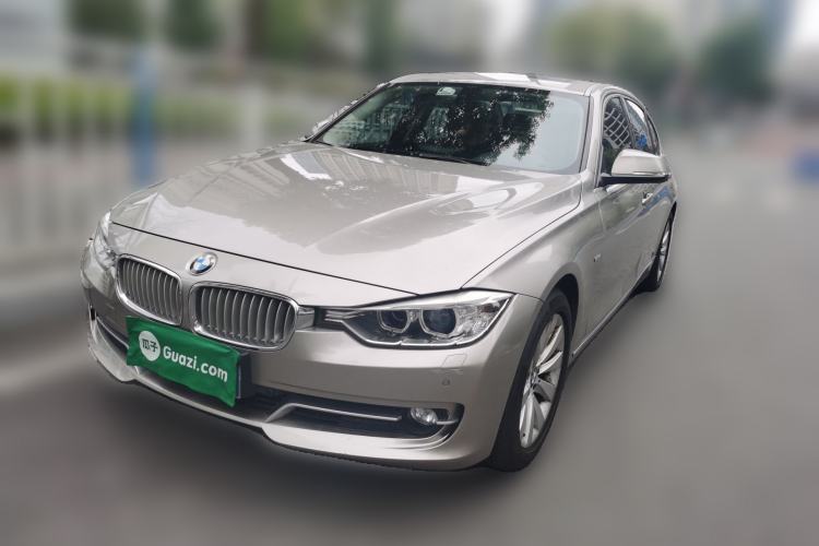 Used BMW 3 Series 2013 Facelift 320Li Fashion Design Package