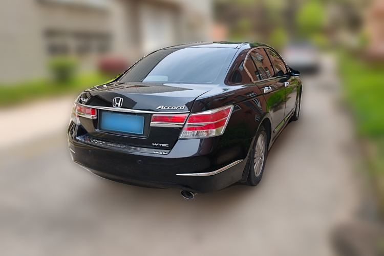 Used Honda Accord 2013 2.0L SE Rear Right 45 Deg