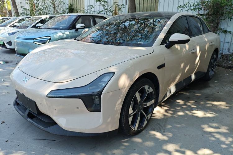 Used XPeng MONA M03 2024 620 with Ultra-Long Range