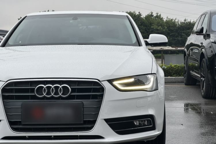 Used Audi A4L 2016 30 TFSI Collector's Edition Automatic Comfort Model