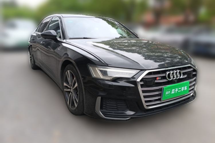Used Audi A6L 2020 40 TFSI Luxury Dynamic Edition Front Right 45 Deg