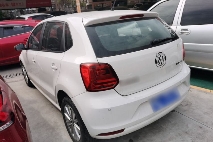 Used Volkswagen Polo 2014 1.6L Manual Comfort Edition

