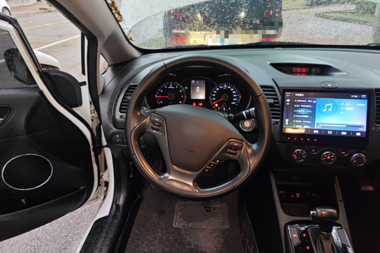 Used Kia K3 2016 1.6L Automatic GLS

